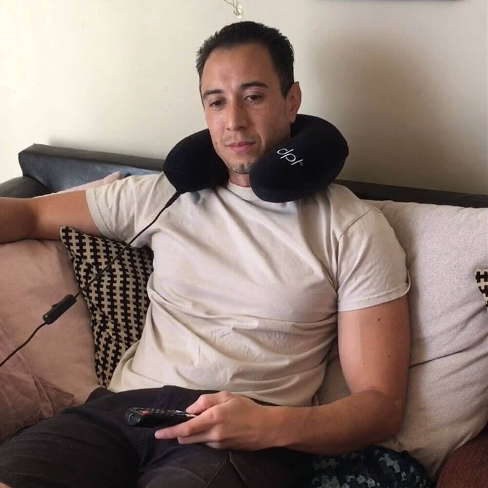 Neck-Pillow-Video-Thumb (1)